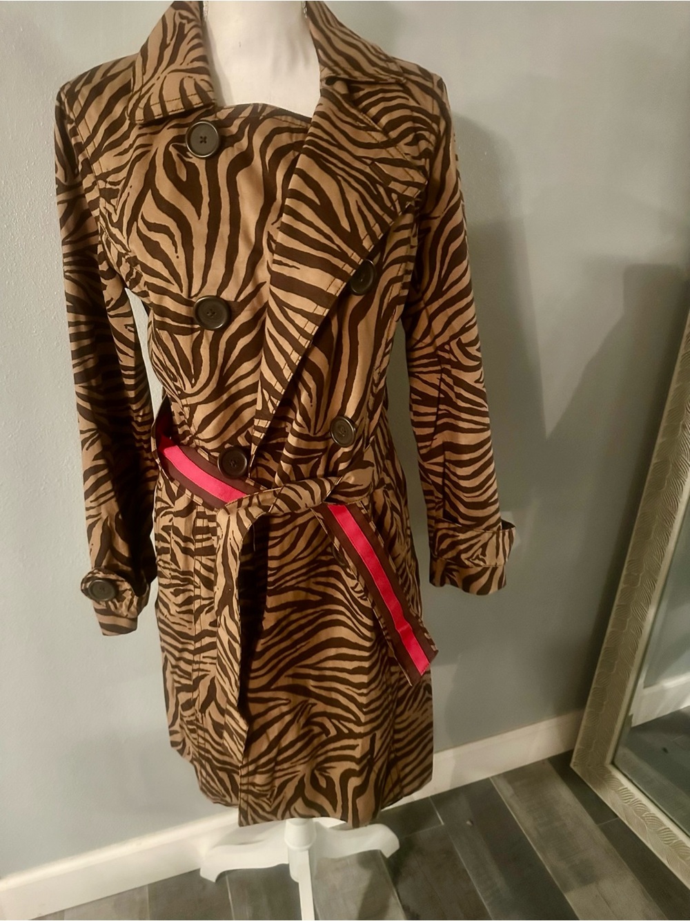 Women's Zebra Print Trench Coat with Pink Belt Accent - Picture 9 of 13